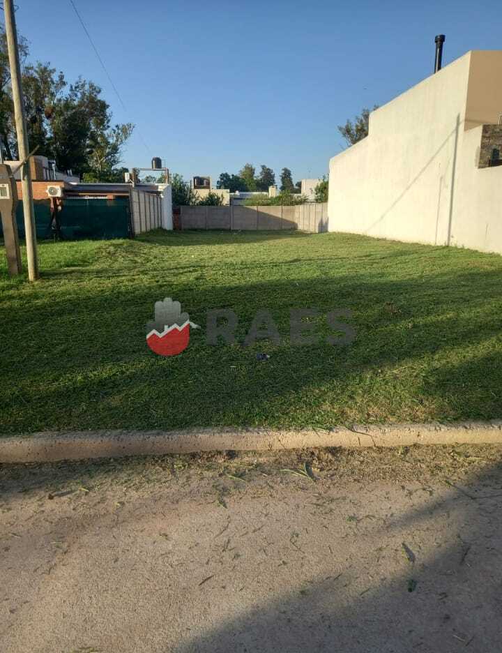 Terreno de 345 m² en Los Arces