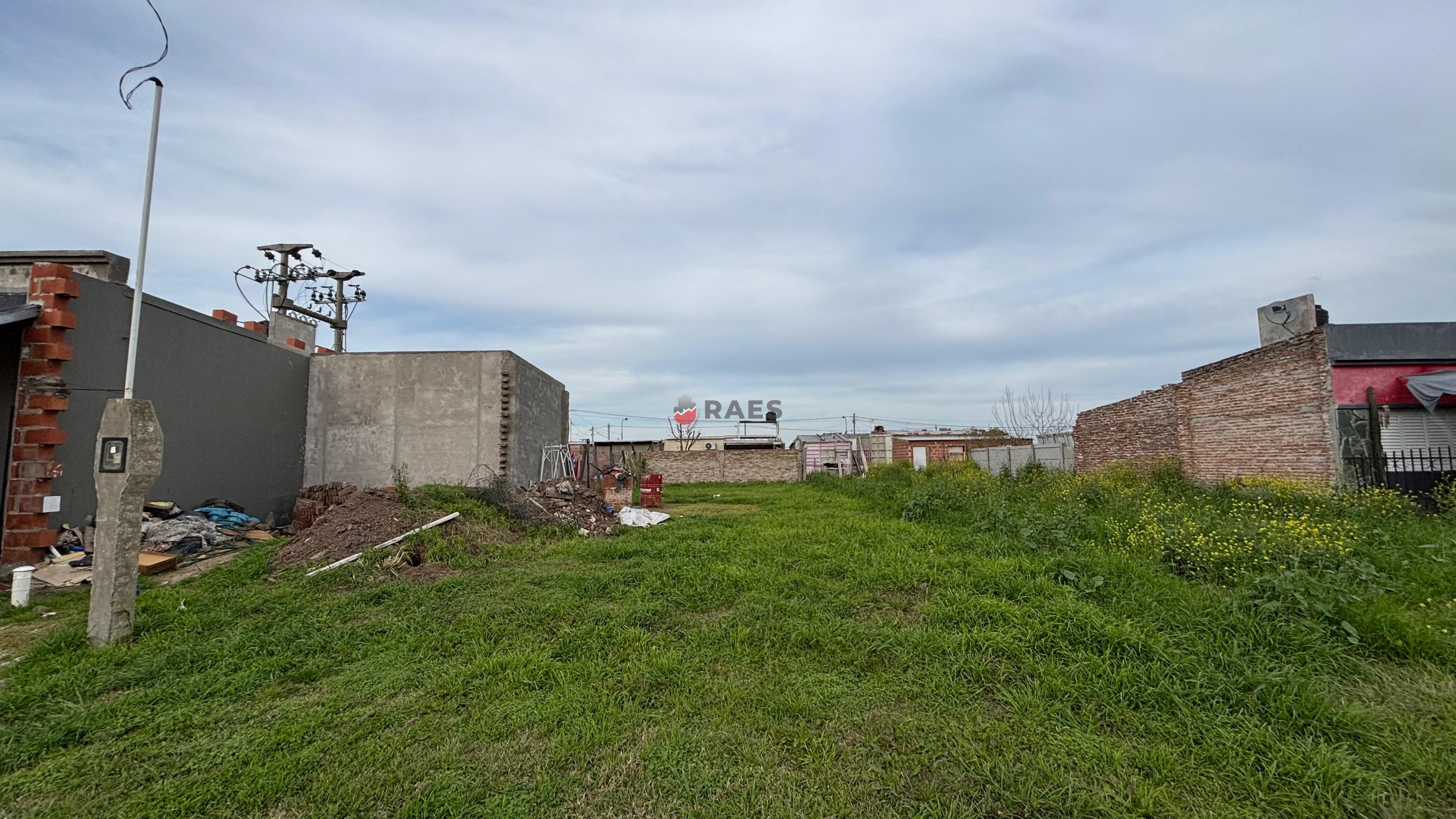 Terreno de 200 m² en Barrio 42