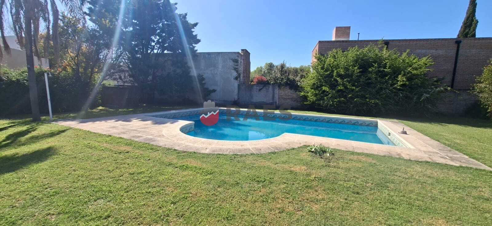Terreno de 900 m² en Los Álamos